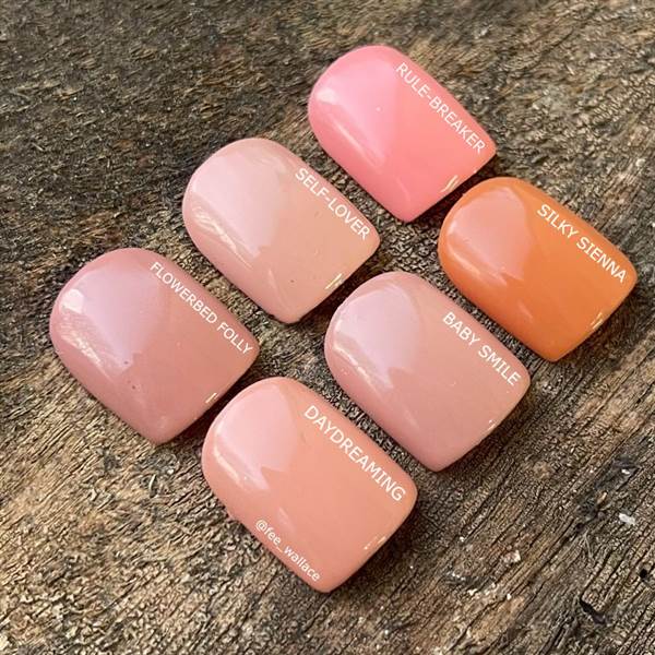 SMALTO SEMIPERMANENTE SHELLAC DAY DREAMING